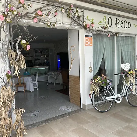 Апартаменти Comfortable And Cozy