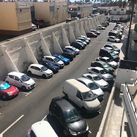 Comfortable And Cozy Апартаменти